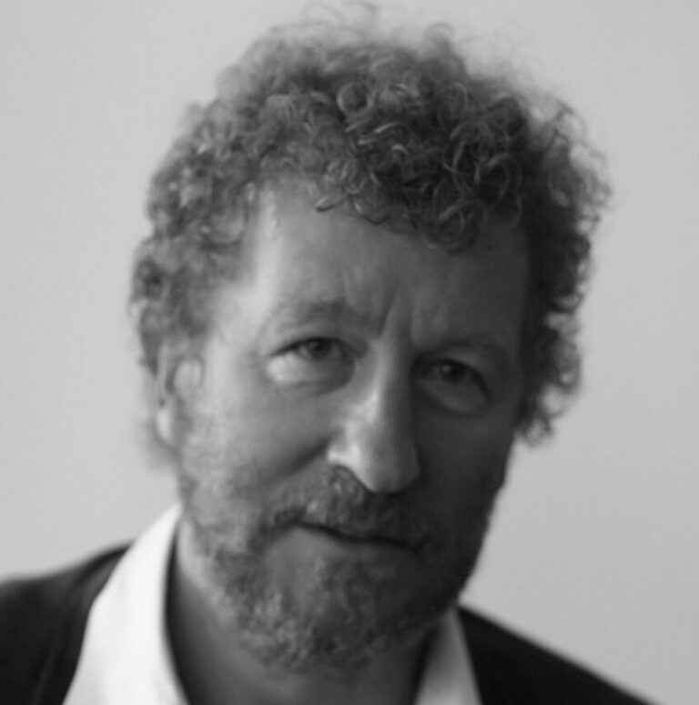 Sebastian Faulks